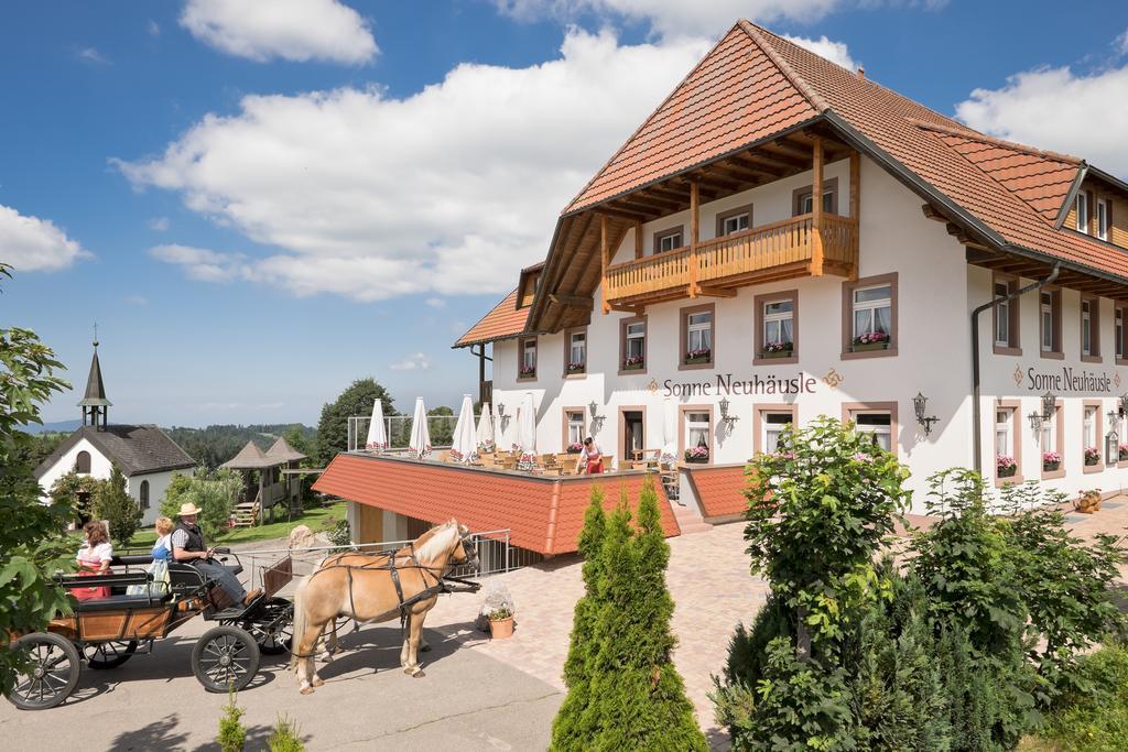 Gasthaus Sonne Neuhaeusle Sankt Märgen Exteriör bild